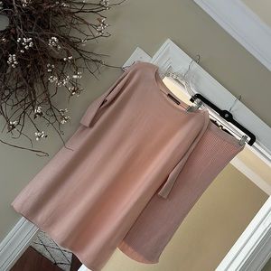 Two piece Peruvian Connection XS top and tube skirt set